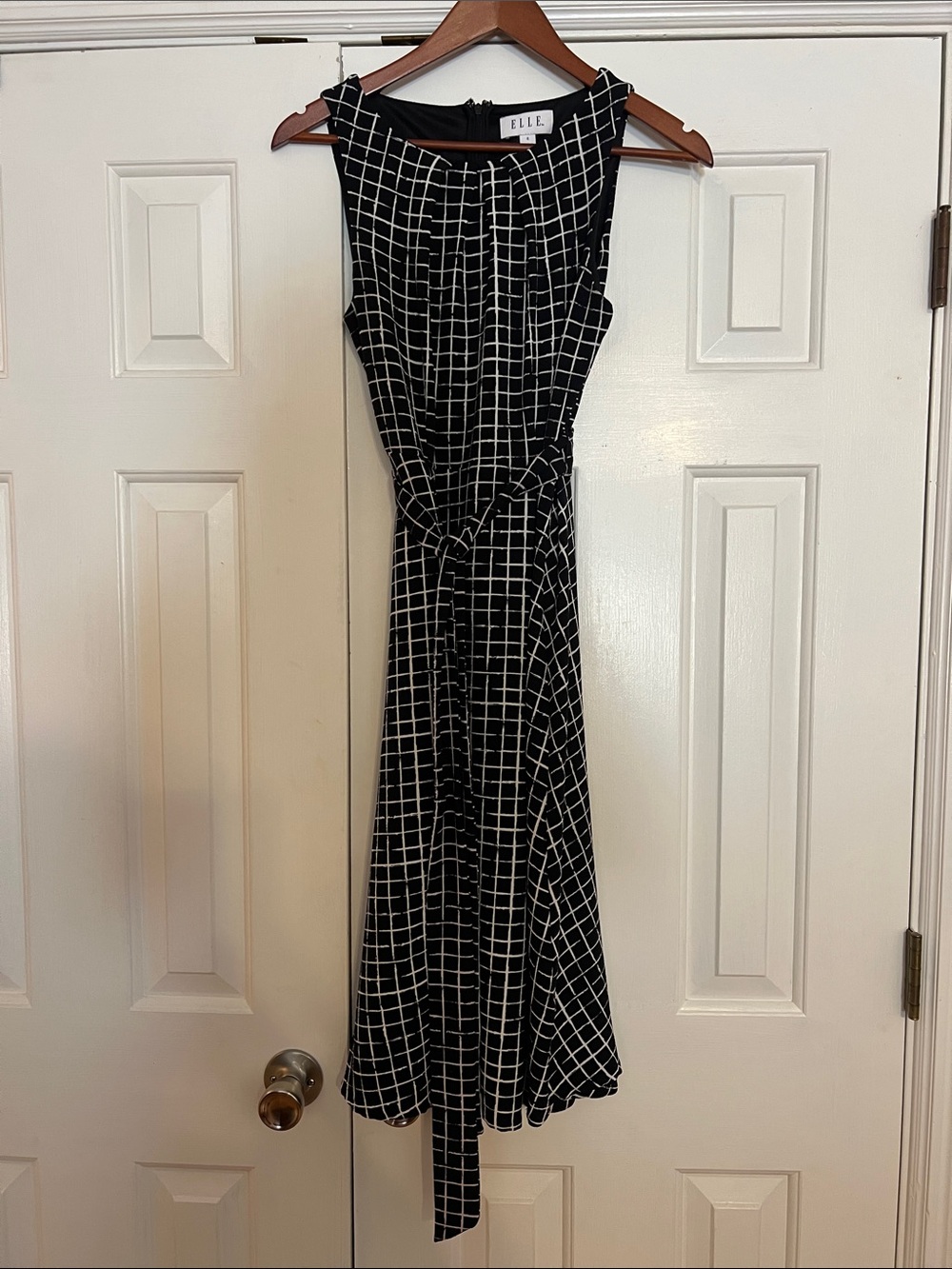 ELLE Black & White Grid Day-to-Night Sheath Dress